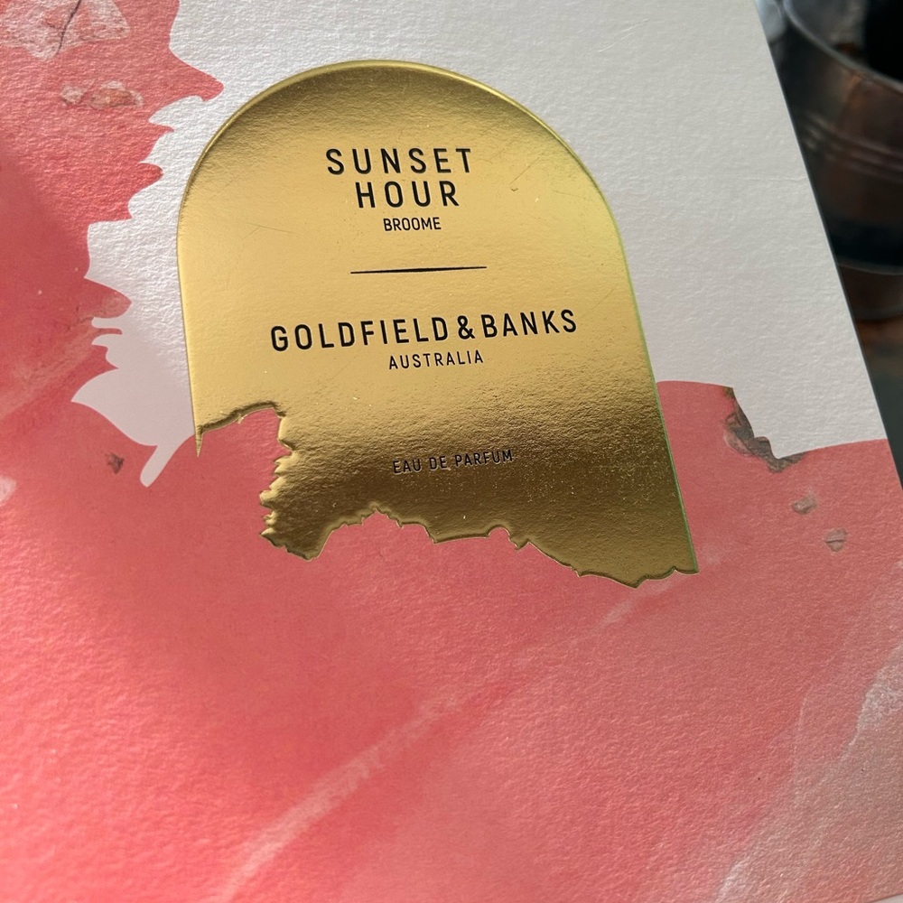 Goldfield & Banks Sunset Hour Fragrance Brand New Gift Set - Picture 2 of 6